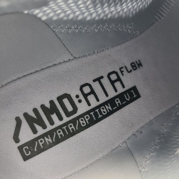 Adidas Running Shoes Mens Size 8.5 NMD R1 Spectoo NASA Halo Silver Orange FZ3200 - Picture 15 of 16